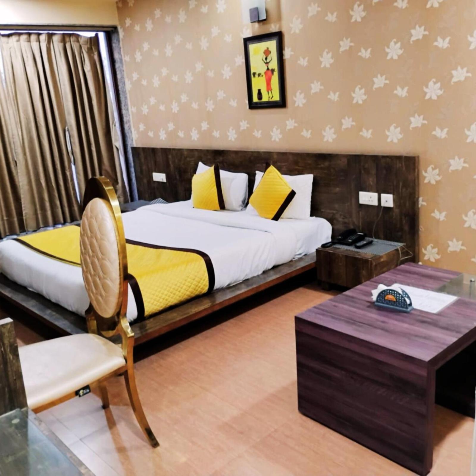 Hotel Lake View Grand Lucknow Exteriör bild